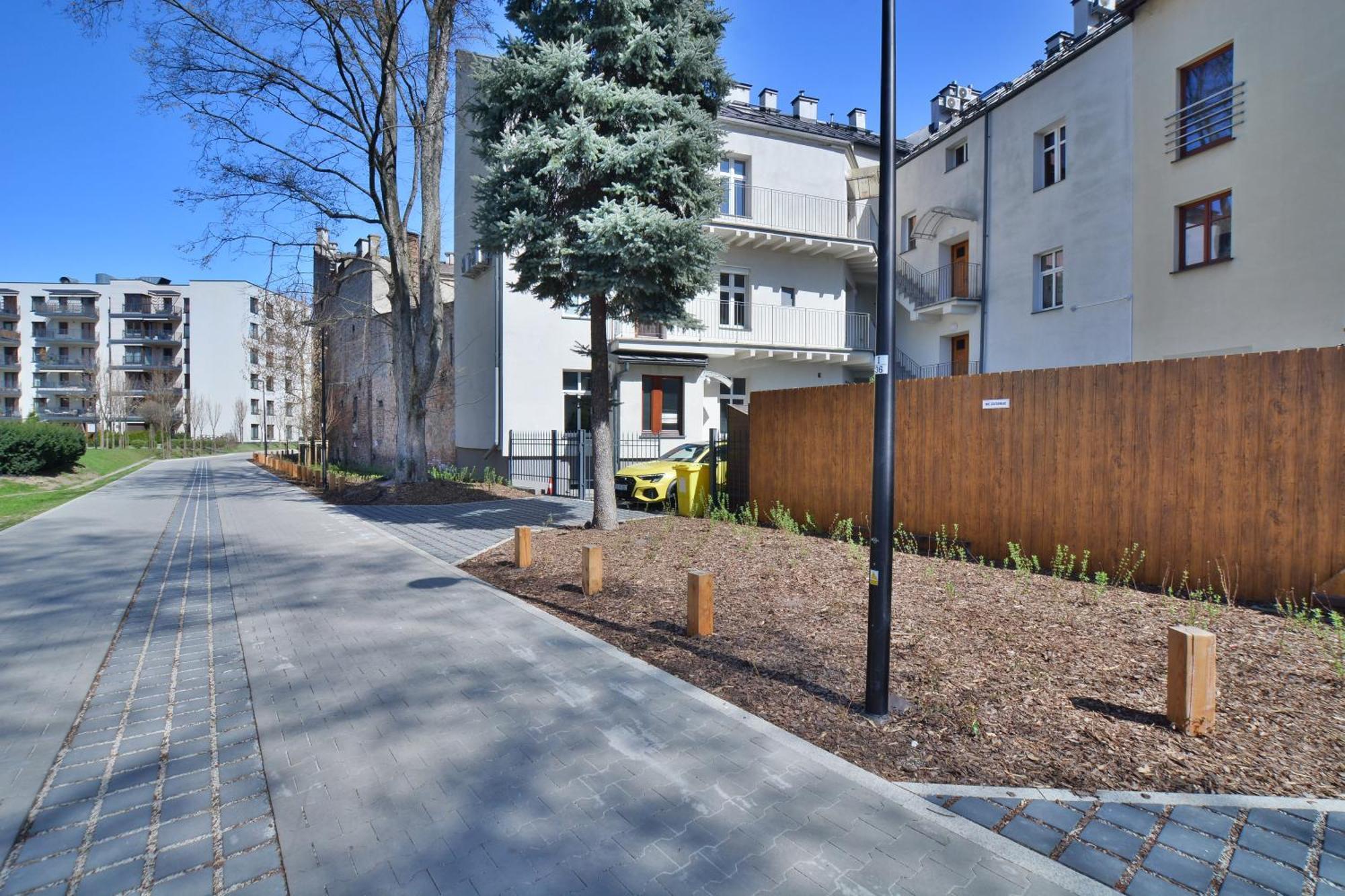 Jacuzzi Apartment Red Krasków Εξωτερικό φωτογραφία